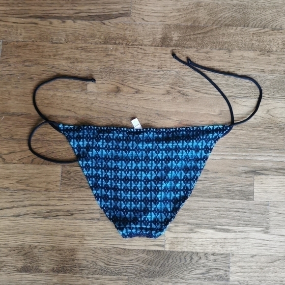 VICTORIA'S Secret Bikini Bottom Bead Sequin Lace Medium - Picture 2 of 5